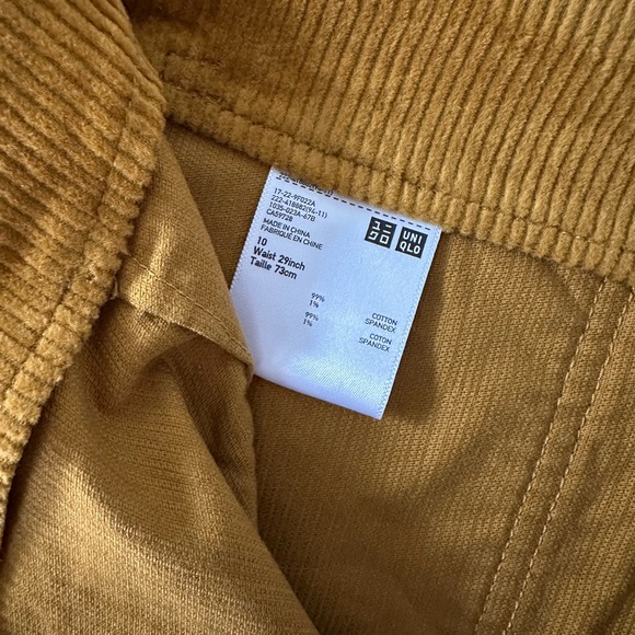 Uniqlo camel corduroy mini skirt - Picture 3 of 3